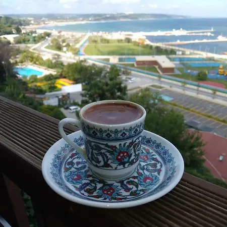 Cocktail Отель типа 